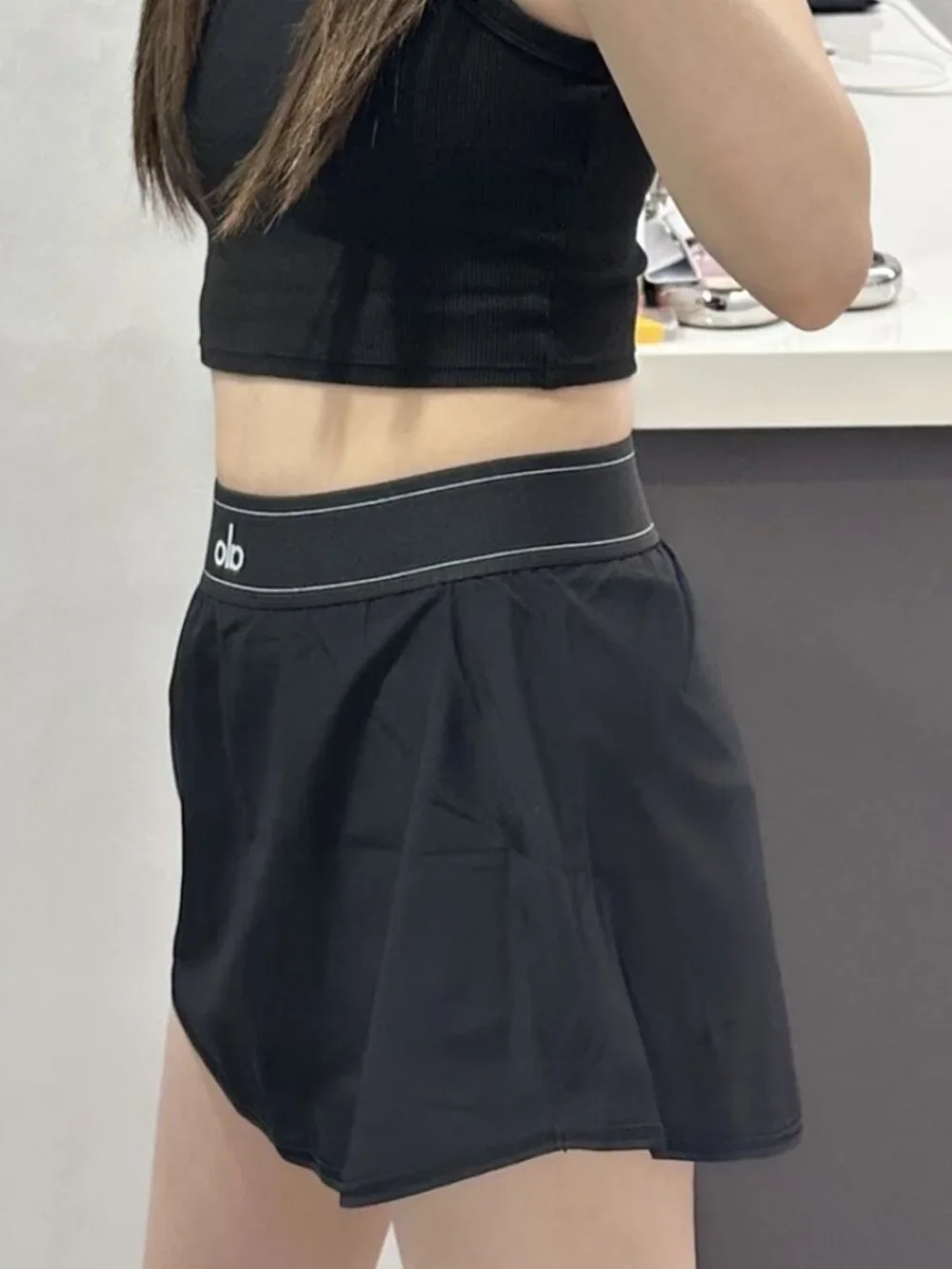 ALO Yoga this black